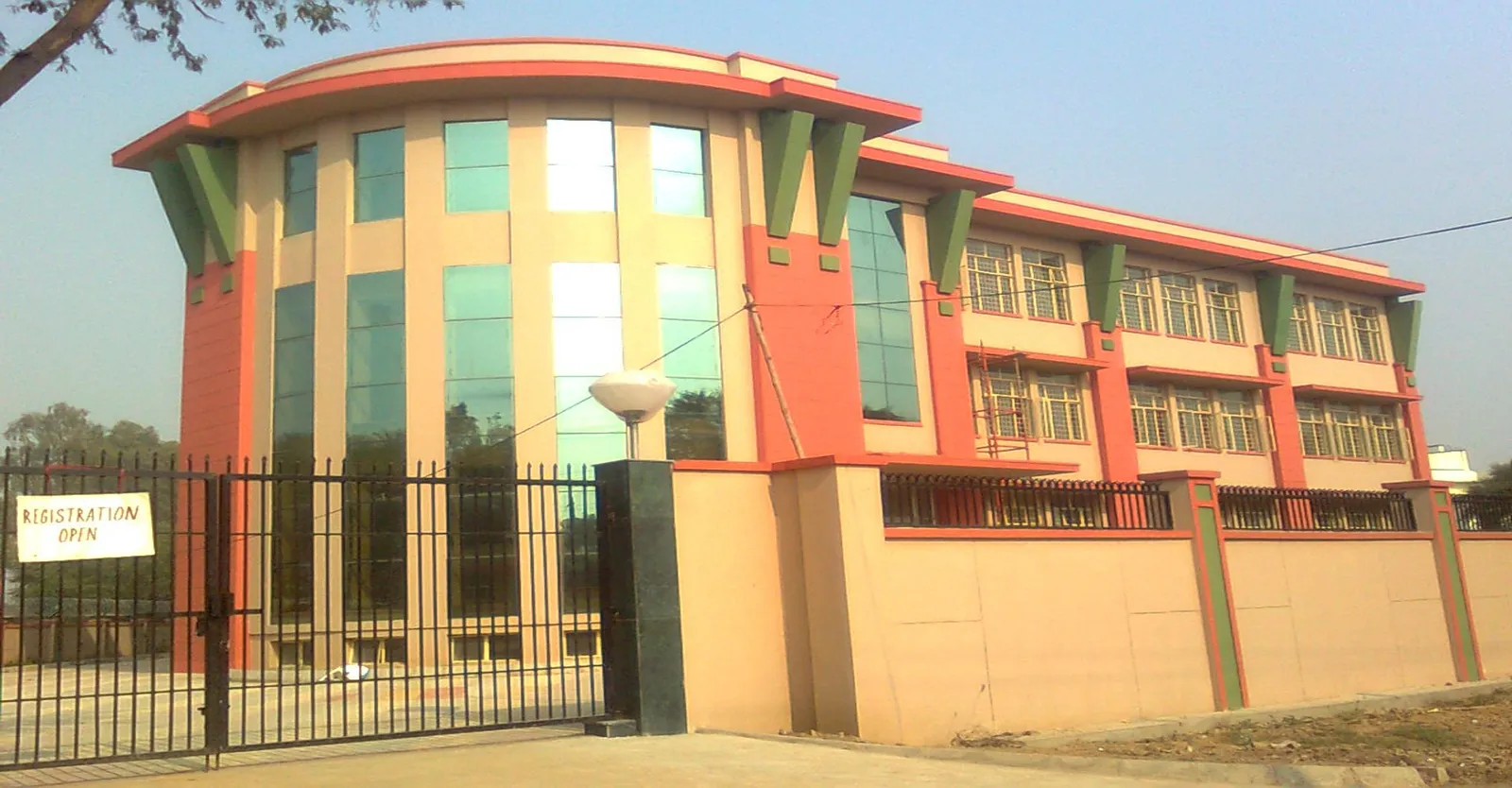 Red Roses Public School - photo 2